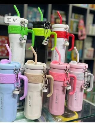 Copo térmico com chaveiro 1200ml